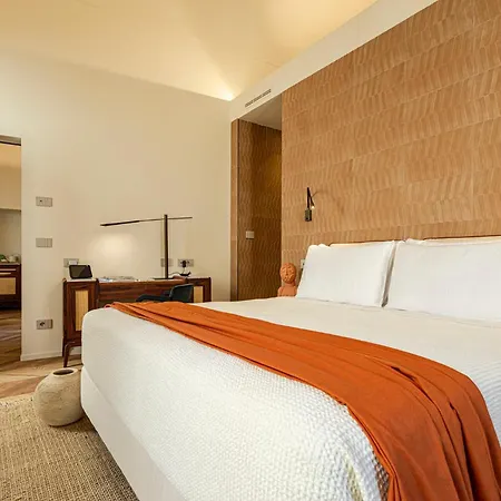 Cool Dreams Luxury Hotel
